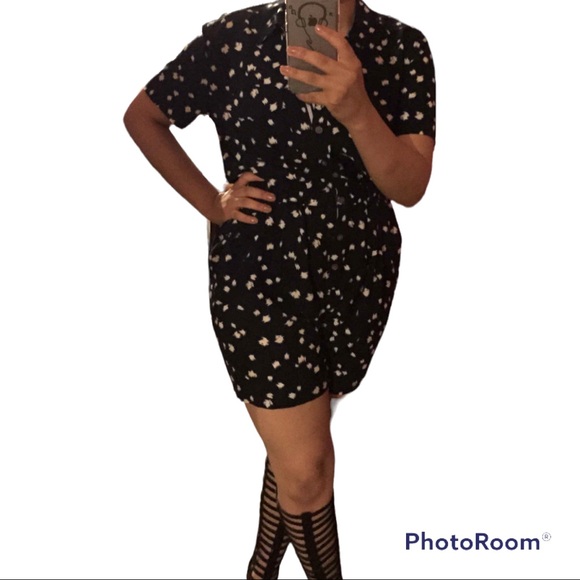 Two by Vince Camuto romper - Picture 4 of 6